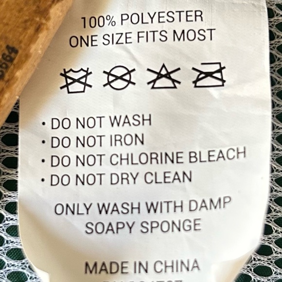 Defenders of Wildlife Hooded Windbreaker Poncho - Picture 9 of 9